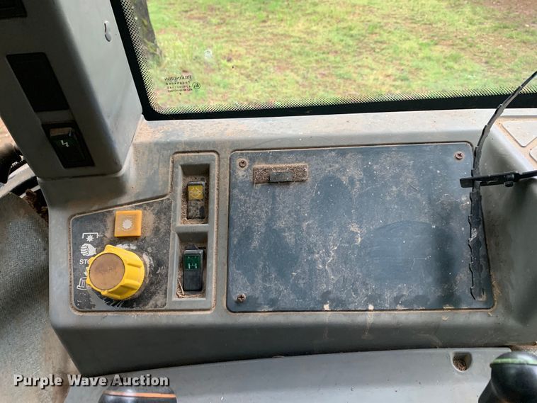 image for item DM7827 1993 Ford 7740 PowerStar SLE MFWD tractor