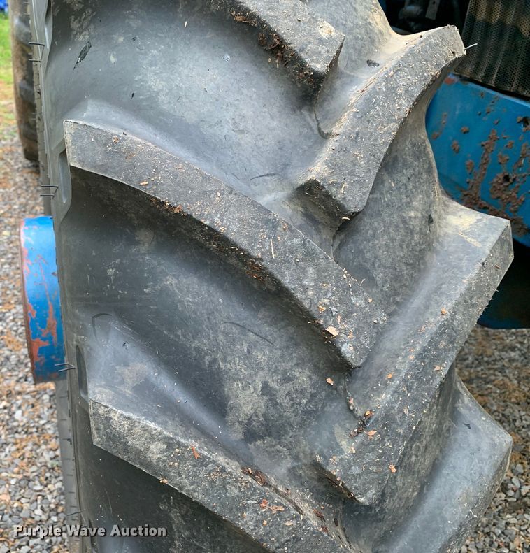 image for item DM7827 1993 Ford 7740 PowerStar SLE MFWD tractor