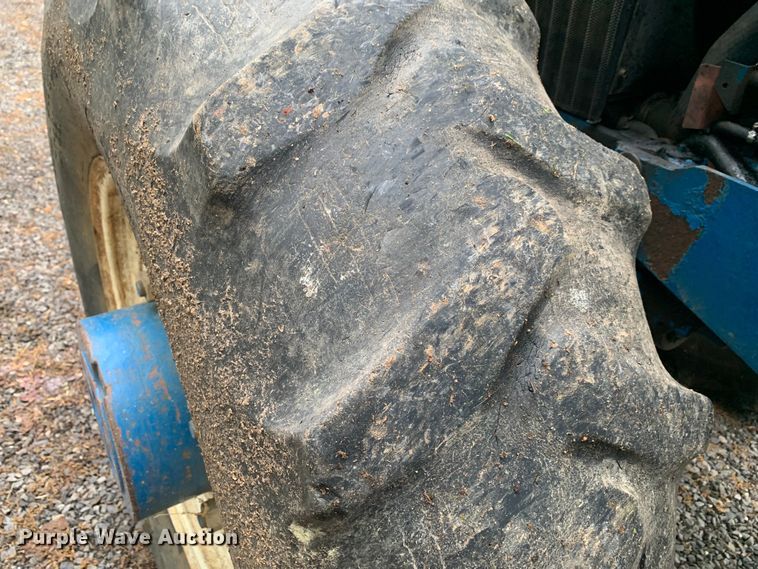 image for item DM7827 1993 Ford 7740 PowerStar SLE MFWD tractor