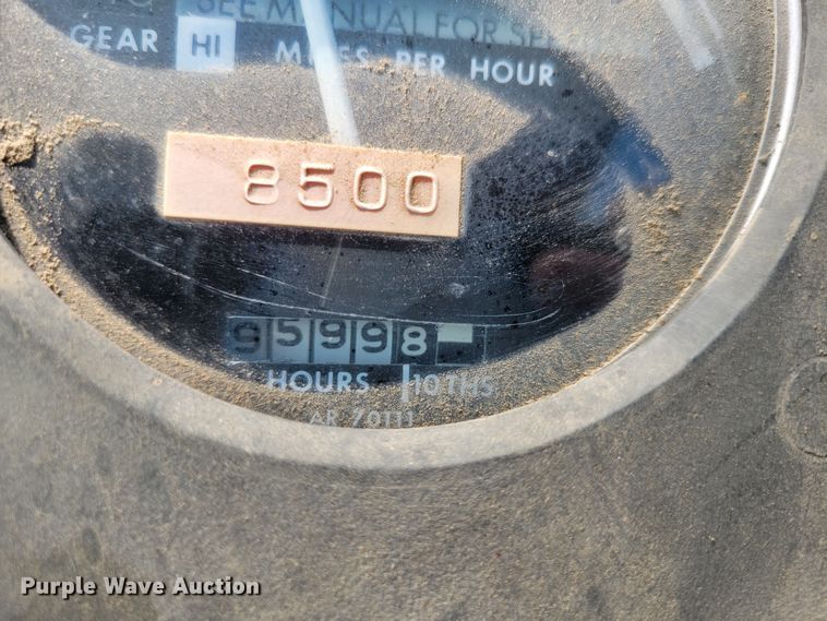 image for item DP1398 2006 John Deere 8430 4WD tractor