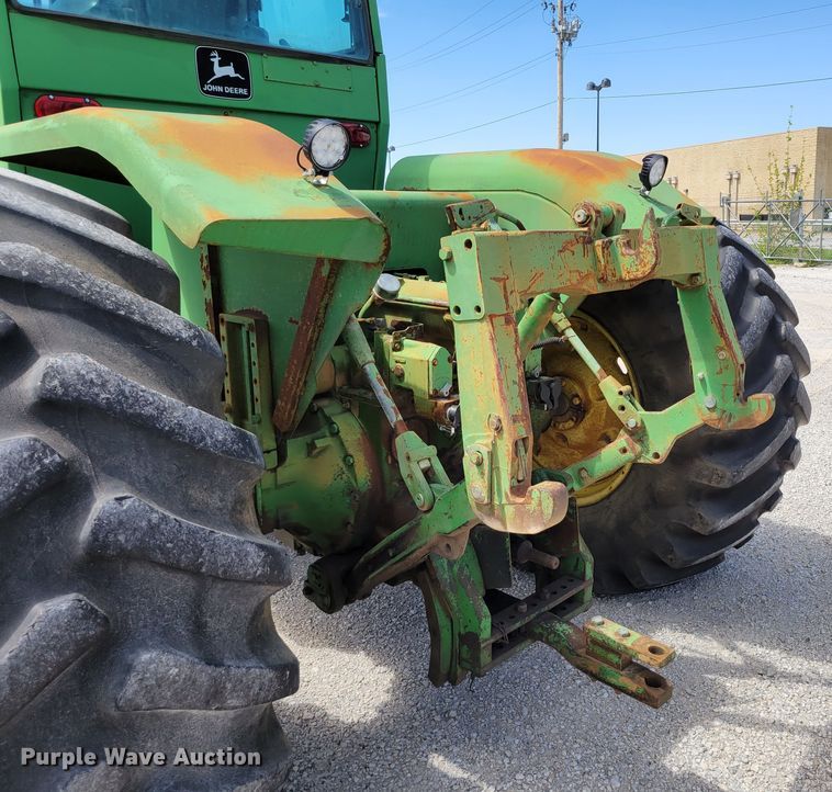 image for item DP1398 2006 John Deere 8430 4WD tractor