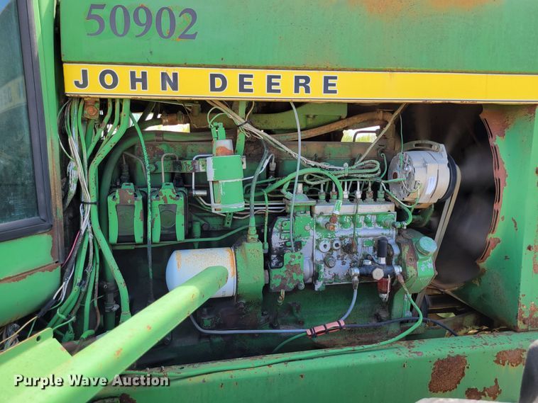 image for item DP1398 2006 John Deere 8430 4WD tractor