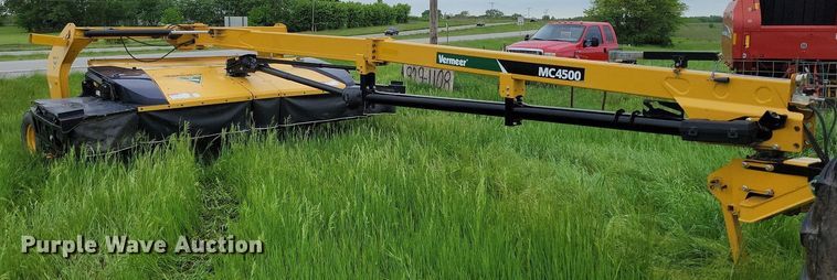 image for item DP1463 2016 Vermeer MC4500 disc mower