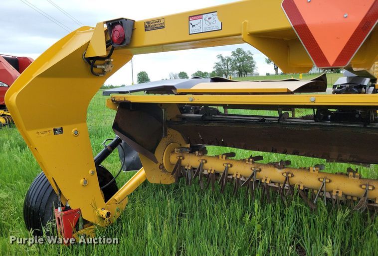 image for item DP1463 2016 Vermeer MC4500 disc mower