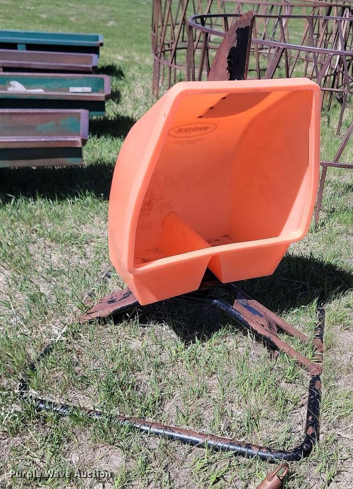 image for item DP3551 Livestock equipment