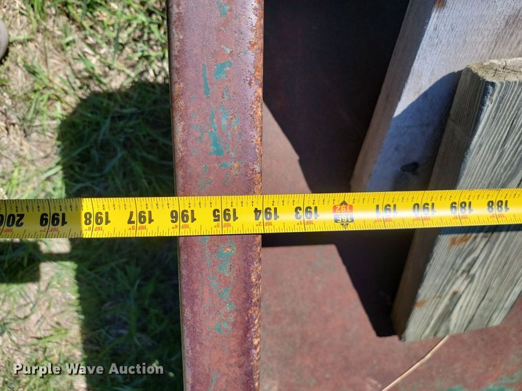 image for item DP3552 (4) Vern Mfg. livestock feeders 