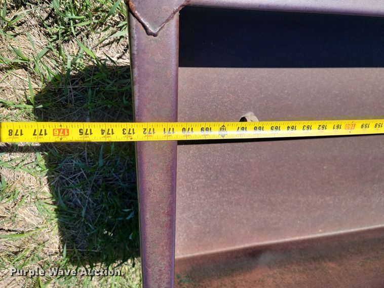 image for item DP3552 (4) Vern Mfg. livestock feeders 