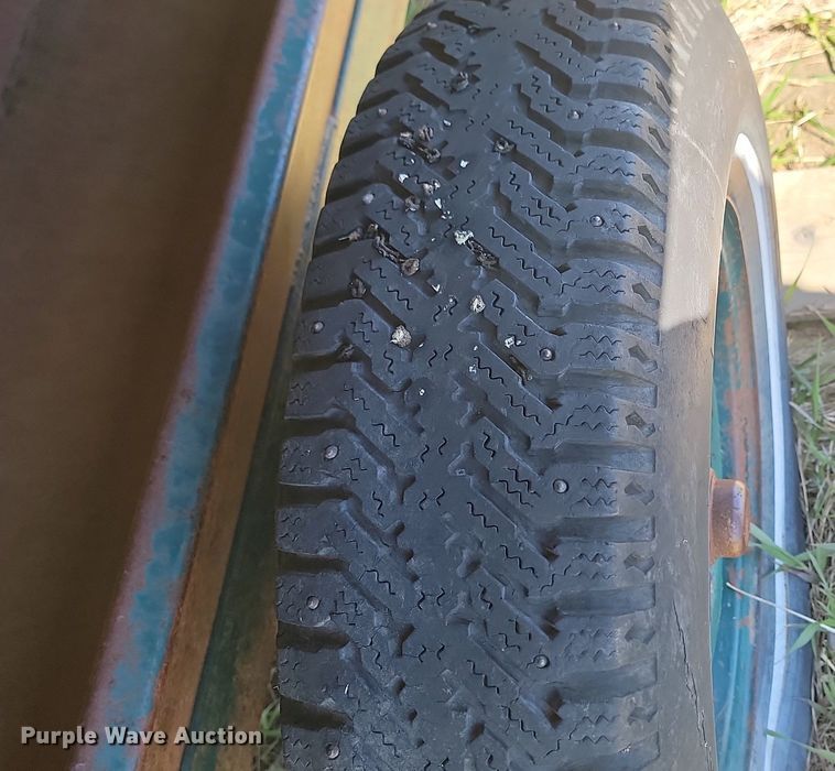 image for item DP3556 Vern  creep feeder