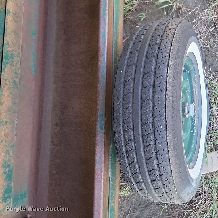 image for item DP3556 Vern  creep feeder