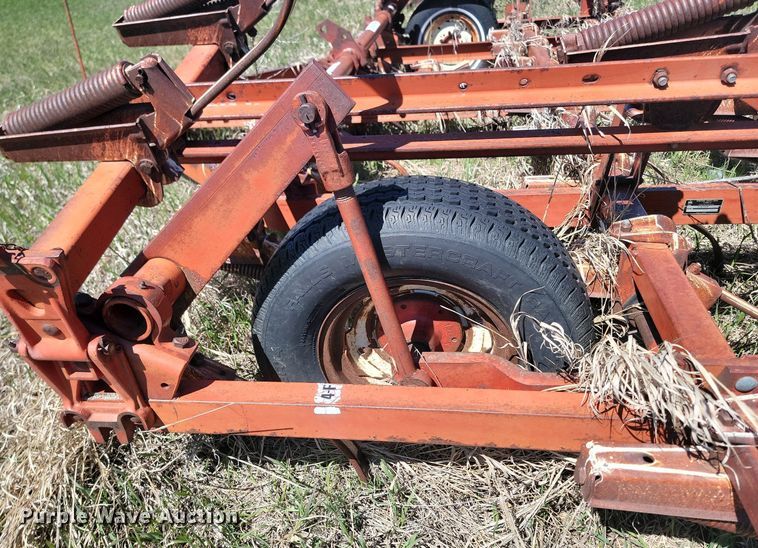 image for item DP3557 Vibra Shank chisel