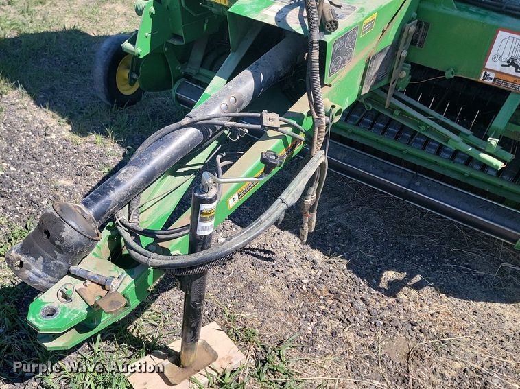 image for item DP3562 2007 John Deere  558 MegaWide Plus round baler