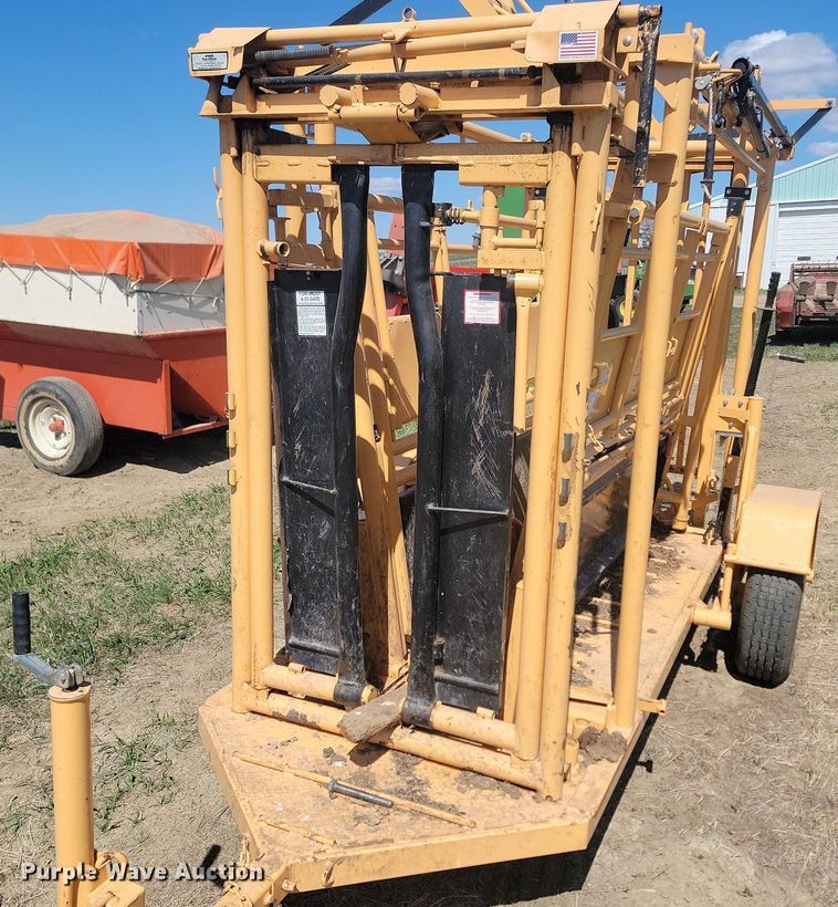 image for item DP3565 For-Most portable livestock chute