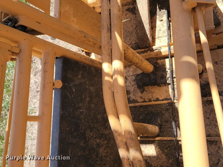 image for item DP3565 For-Most portable livestock chute