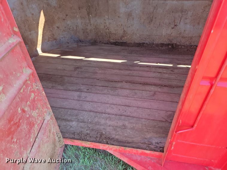 image for item DP3568 1979 S & S 6x16 livestock trailer