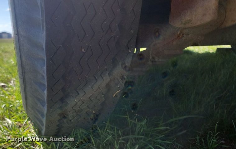 image for item DP3568 1979 S & S 6x16 livestock trailer