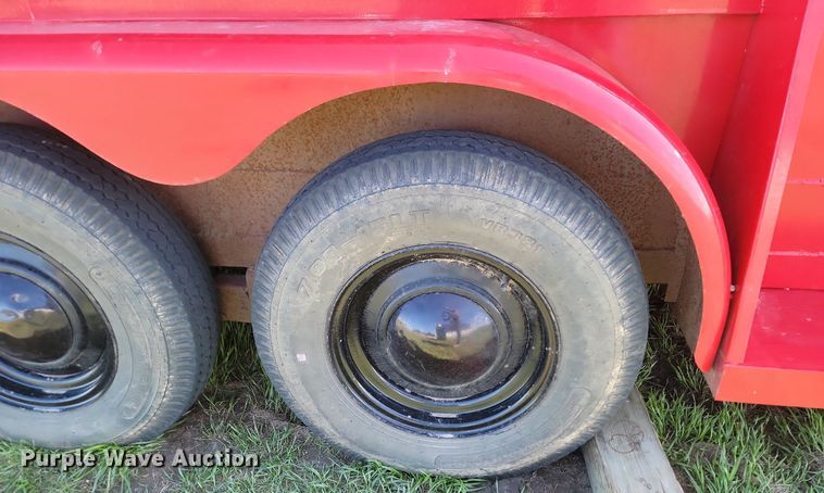 image for item DP3568 1979 S & S 6x16 livestock trailer