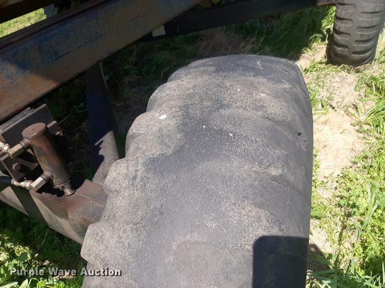 image for item DQ7062 Fargo silage wagon