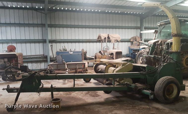 image for item DQ7063 John Deere  3960 forage harvester