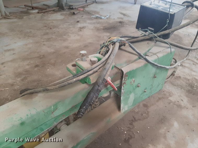 image for item DQ7063 John Deere  3960 forage harvester