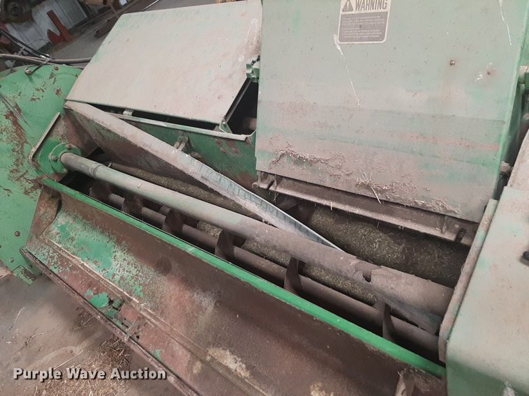 image for item DQ7063 John Deere  3960 forage harvester