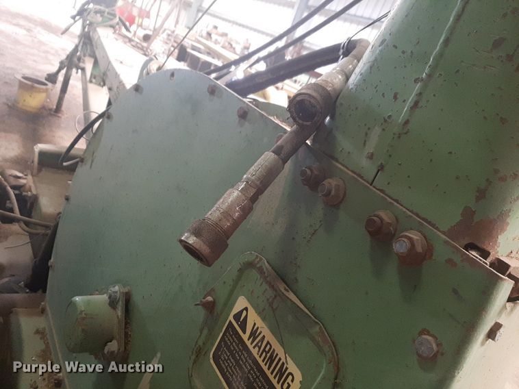 image for item DQ7063 John Deere  3960 forage harvester