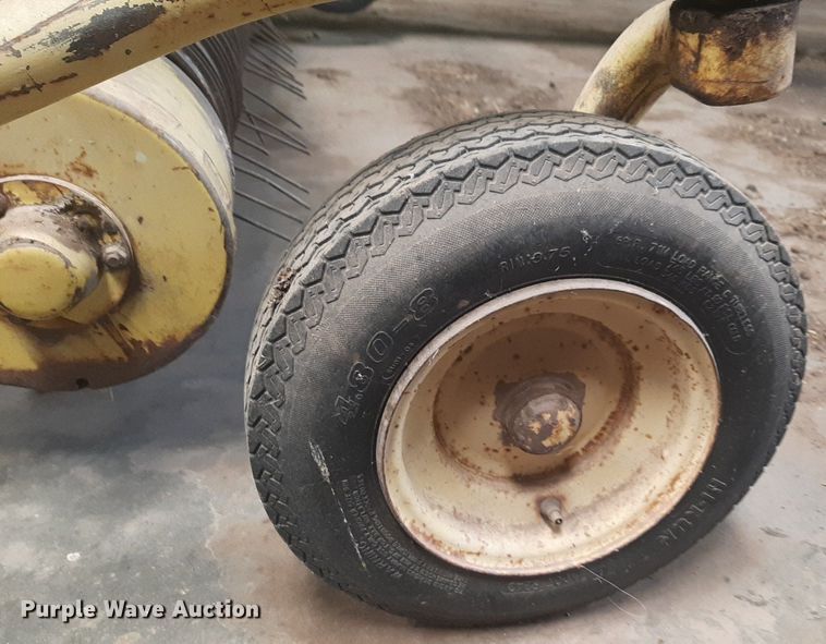 image for item DQ7063 John Deere  3960 forage harvester