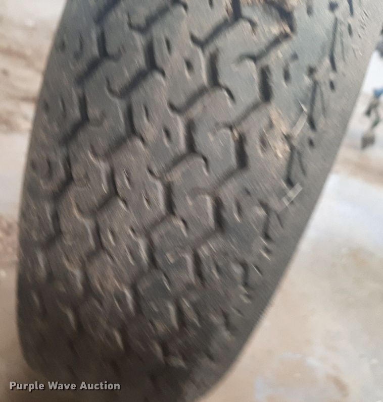 image for item DQ7063 John Deere  3960 forage harvester