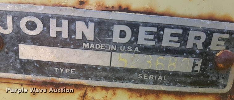 image for item DQ7063 John Deere  3960 forage harvester