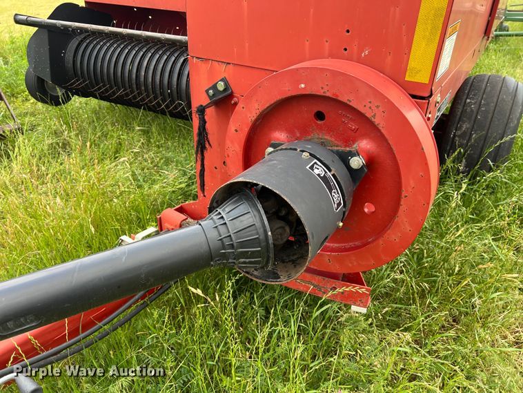 image for item DS2965 Case IH SBX540 small square baler