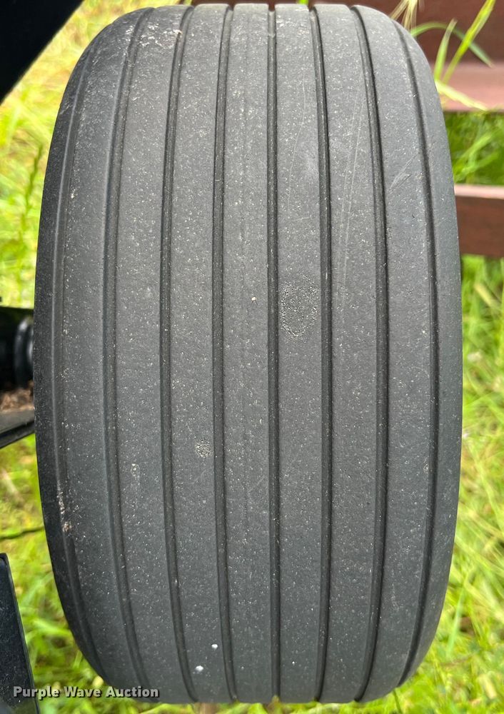 image for item DS2965 Case IH SBX540 small square baler