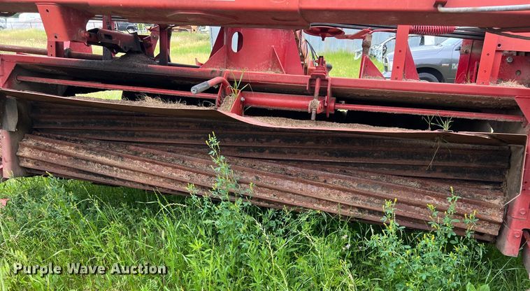 image for item DS2966 Case IH DCX131 swather / windrower