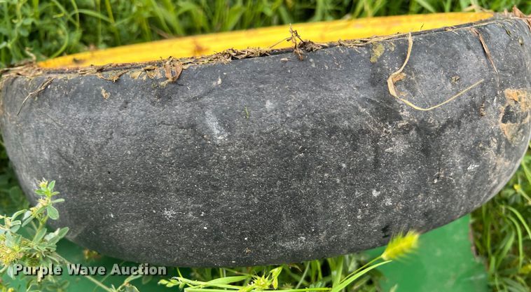 image for item DS2968 John Deere 467 round baler