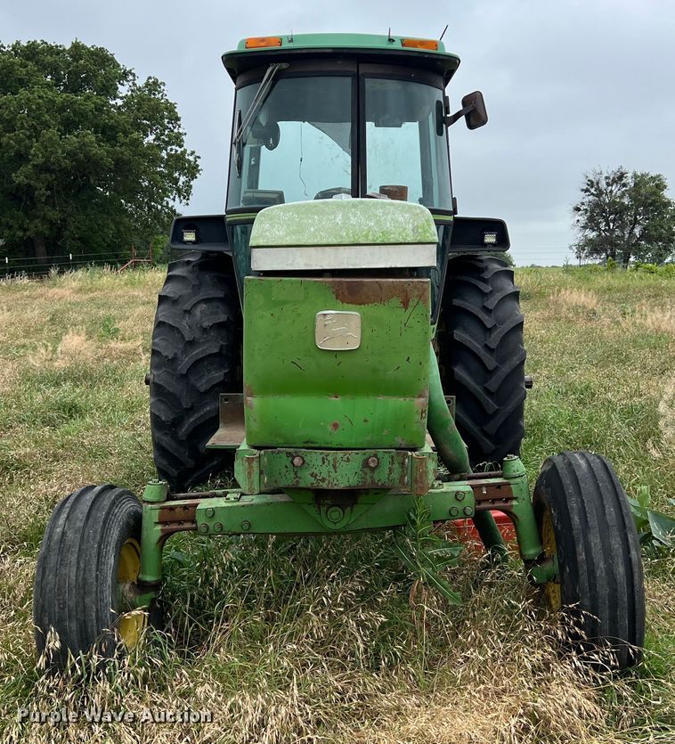 image for item DS2970 John Deere 4430 tractor