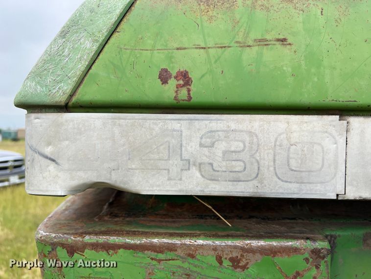 image for item DS2970 John Deere 4430 tractor