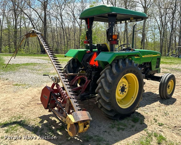 image for item EH6702 2004 John Deere 5203 tractor