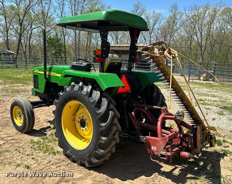 image for item EH6702 2004 John Deere 5203 tractor