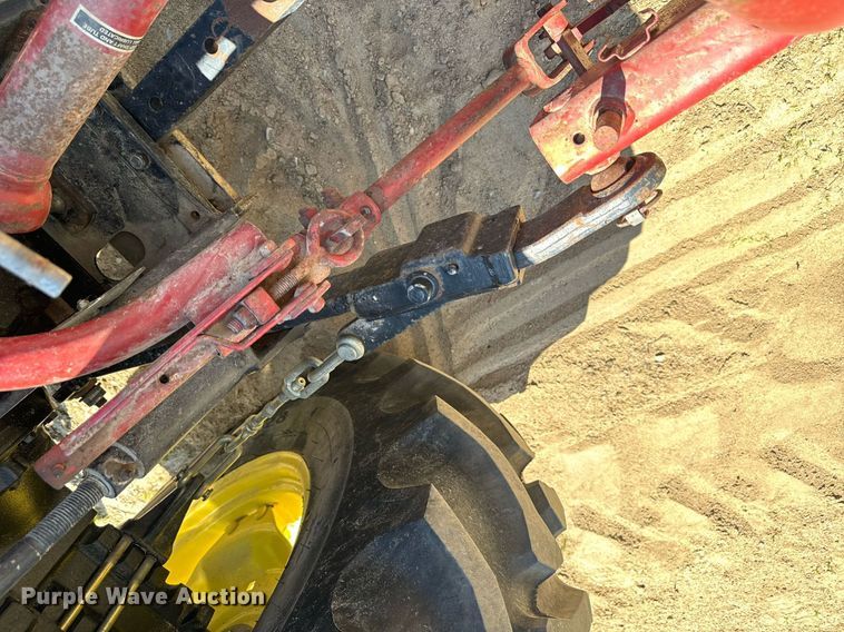 image for item EH6702 2004 John Deere 5203 tractor