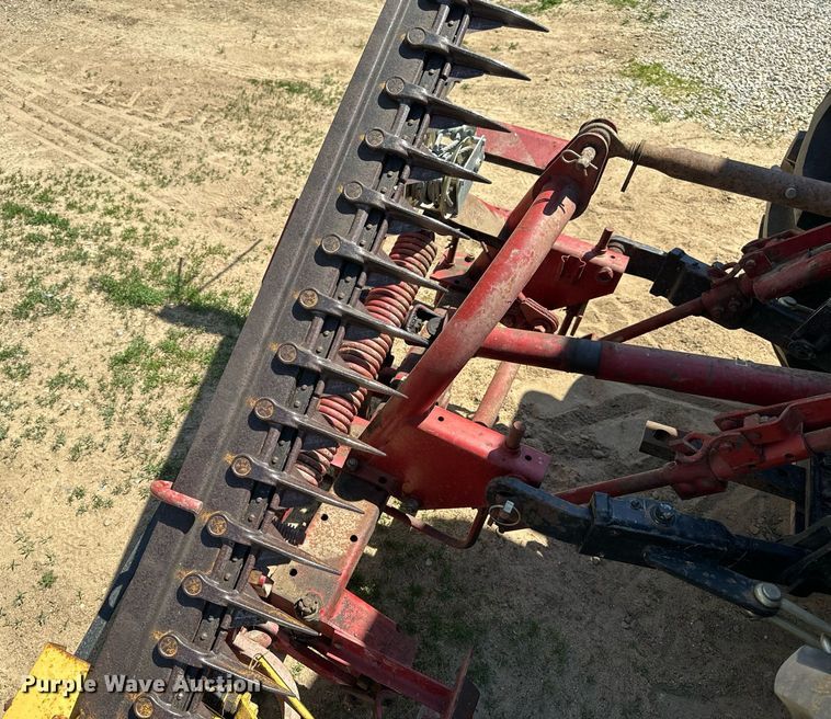 image for item EH6702 2004 John Deere 5203 tractor