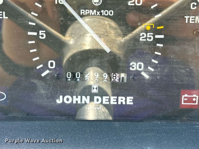 image for item EH6702 2004 John Deere 5203 tractor