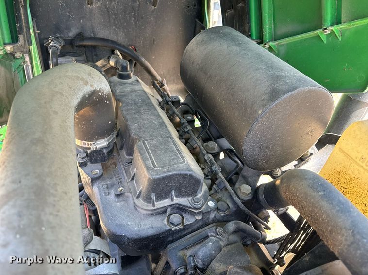 image for item EH6702 2004 John Deere 5203 tractor