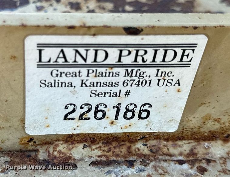 image for item EH6703 1981 John Deere 2640 tractor