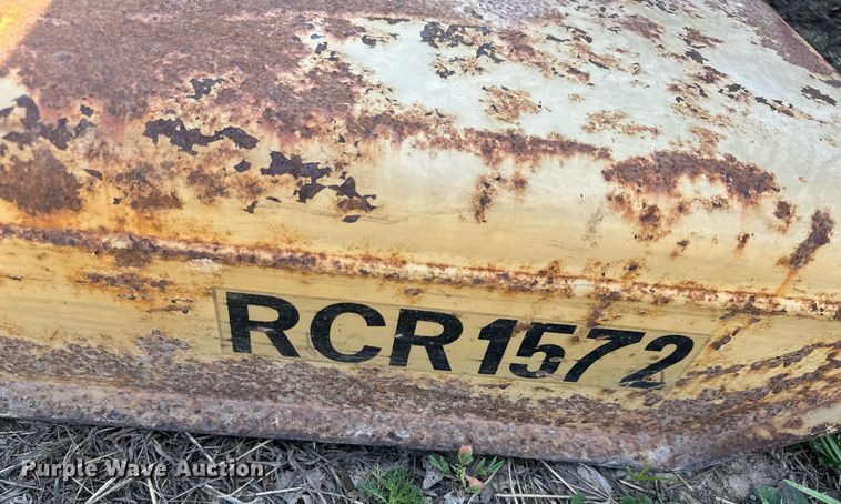 image for item EH6703 1981 John Deere 2640 tractor