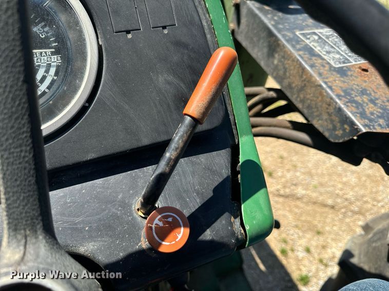 image for item EH6703 1981 John Deere 2640 tractor