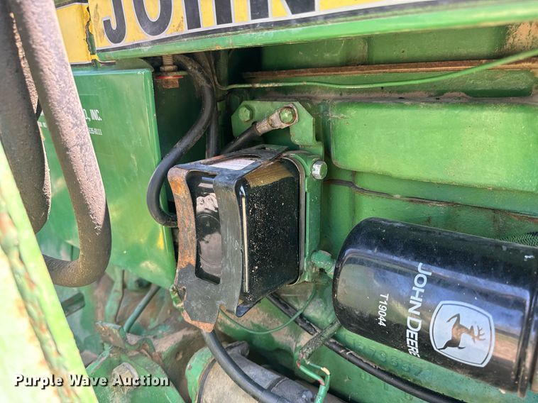 image for item EH6703 1981 John Deere 2640 tractor