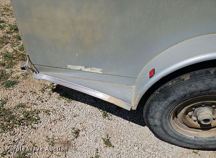 image for item EI3743 2000 Titan Trailer livestock trailer