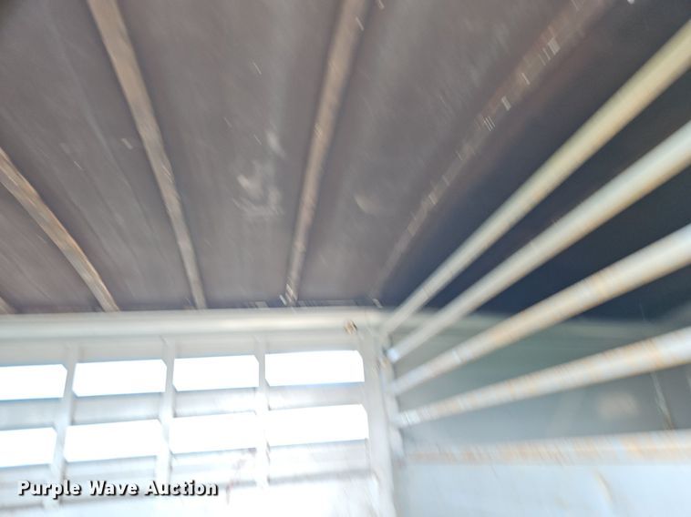 image for item EI3743 2000 Titan Trailer livestock trailer