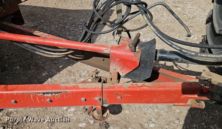 image for item EI3760 New Holland 195 manure spreader