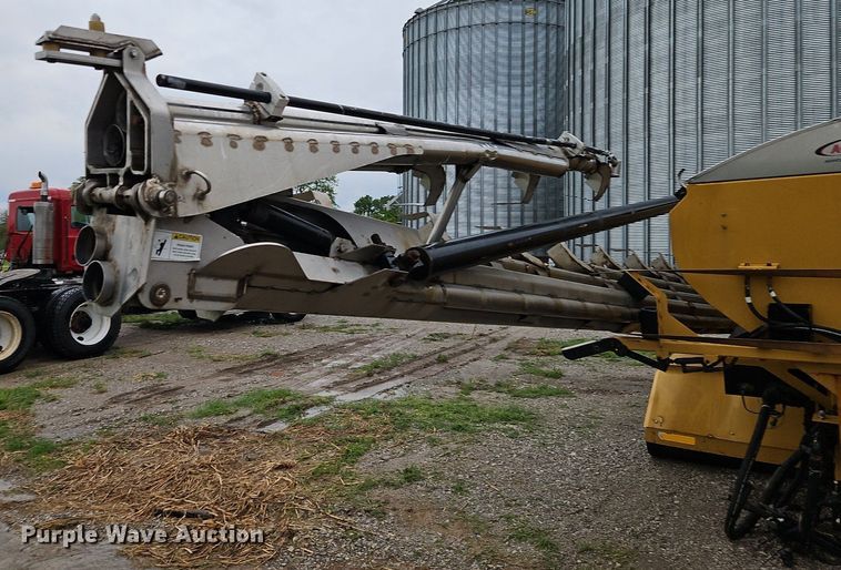 image for item EI3763 Ag-Chem Airman 1000 Precision spreader bed