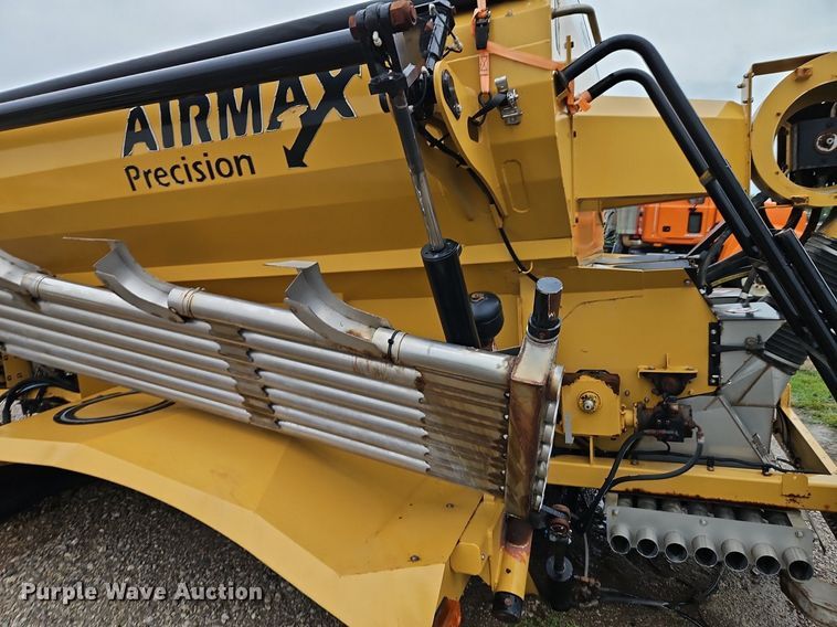 image for item EI3763 Ag-Chem Airman 1000 Precision spreader bed