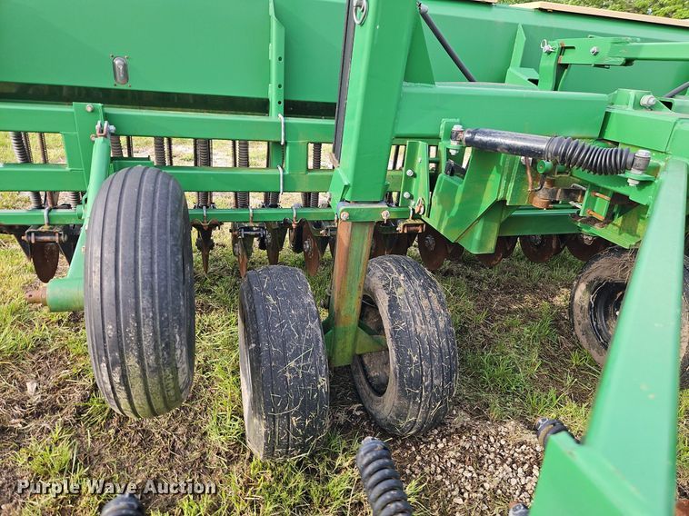 image for item EI3795 Great Plains Solid Stand 15 no-till grain drill